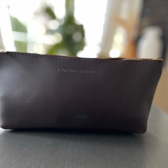 Portland Leather Handbags - Portland Leather Dark Brown Toiletry Bag